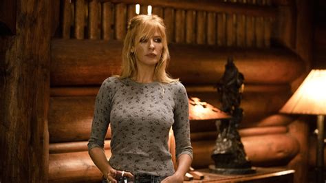 How Far Will Beth Go In The Yellowstone Finale Kelly Reilly And Cole