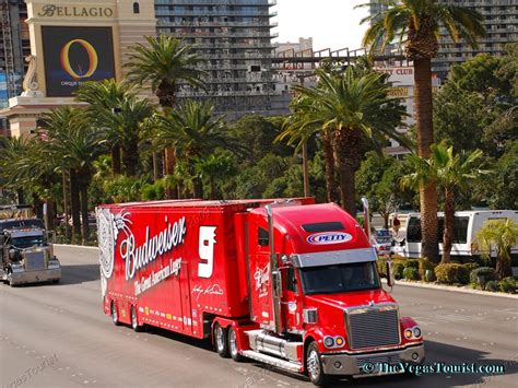 This time it was the hauler carrying the no. NASCAR Hauler Parade 2009 | Flickr