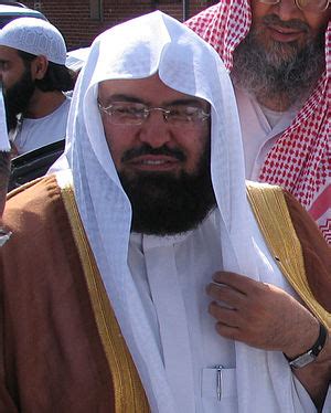 A renowned qāriʾ (reciter of the qur'an). Pictures of Abdul Rahman Al Sudais - Page 3