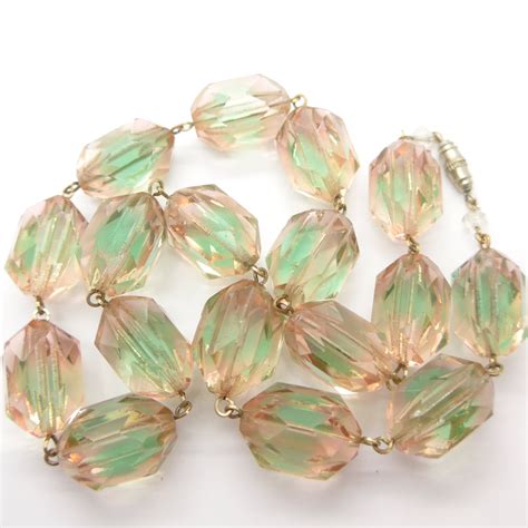 Vintage Art Deco Bi Colour Czech Glass Bead Necklace