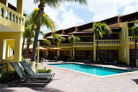 La Quinta Beach Resort - Aruba Luxury Condos - 1-866-875-2582
