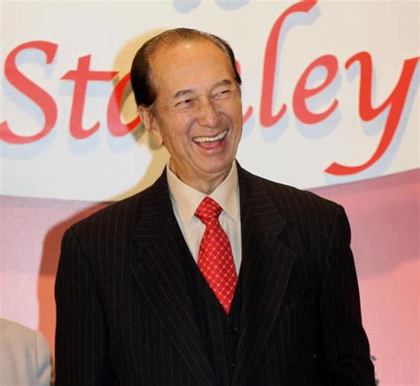 Stanley ho is synonymous with macau gambling, often called the godfather of gambling. he long held somewhat of a monopoly on macau gambling ho's monopoly on macau gambling ended in 2002 when others were welcomed in. E' morto Stanley Ho, il re dei casinò di Macao ...