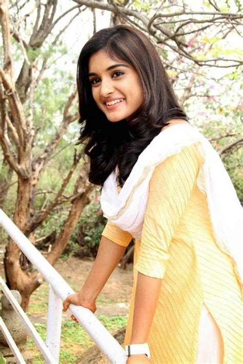 actress nivetha thomas latest age bio wiki hd images photos download in 2020 beauty girl