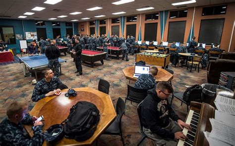 Nuke School Sailors Bond Relax After Hours Joint Base Charleston News