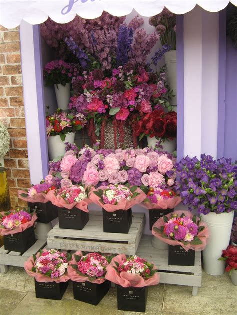 Maybe you would like to learn more about one of these? How to Look for the Best Flower Shops Online