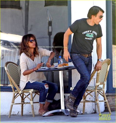 Halle Berry And Olivier Martinez Lunch Together Amidst Divorce Rumors Photo 3448454 Halle Berry