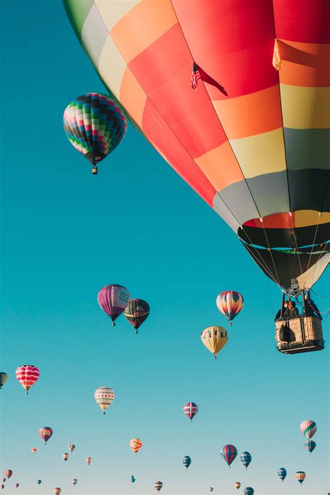8 Biggest Hot Air Balloon Festivals Around The World
