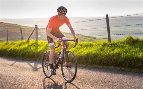 Beginners Guide To Buying A Road Bike Bike Riding Benefits Bicycle