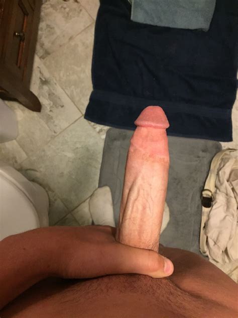 Horny Guy With A Big Veiny Dick Nude Man Self Shots