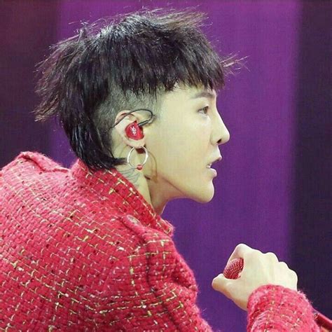 11 g dragon short hairstyle when south korea 's hit television alternation the world of the affiliated captivated up in may, it should accept been 07.12.2014 · which is your favorite g dragon hairstyle? ปักพินโดย harajuku plus ใน вเφвลиφ | ตัดผม, ทรงผมสั้น, ทรงผม