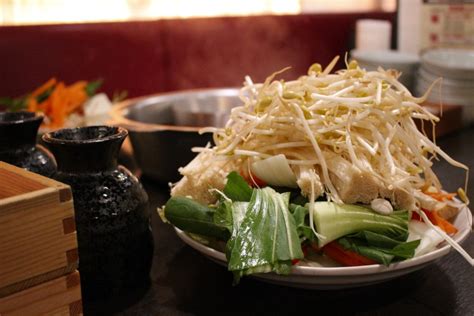 What's the tip for shabu shabu? Nabezo Ikebukuro: The best Shabu-shabu restaurant in town