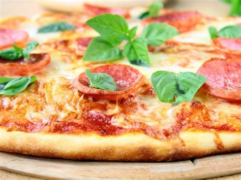 ¿cómo Es La Auténtica Pizza Italiana A De Acento