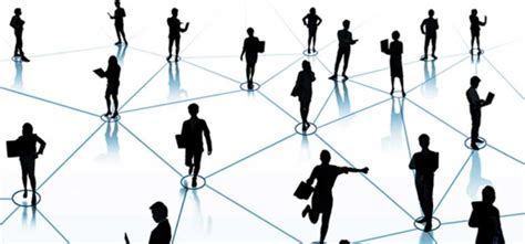 Gambar a dan b merupakan mobilitas sosial antar generasi vertikal. Pengertian Mobilitas Sosial