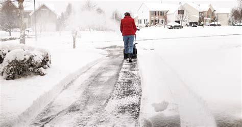 The Path To A Cleaner Driveway How To Clear Snow From Driveways