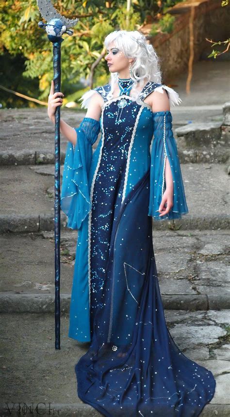 Afficher Limage Dorigine Fantasy Dress Fantasy Gowns Fantasy Fashion