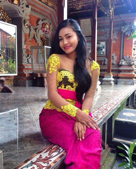 Ayu Sintya Dewi Di Instagram 😇😇 Mode Wanita Wanita Gadis Cantik Asia