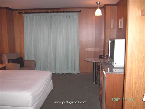 This hotel is 0.4 mi (0.6 km) from central festival. Dynasty Inn www.pattayaone.com