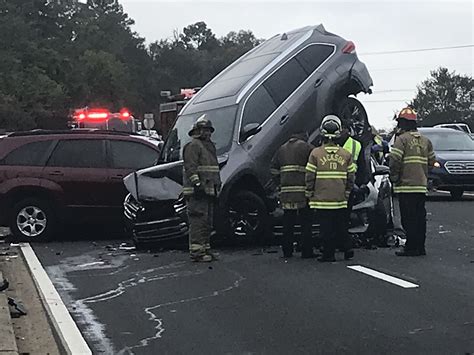 Multi Vehicle Crash On I 55 Friday Morning Wjtv