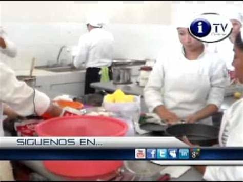 Te encuentras en el área de estudio para cocina, dónde encontrarás cursos gratis en video que te enseñarán técnicas que te van a permitir preparar recetas maravillosas. Cursos de Cocina Navideña en INTECAP - YouTube