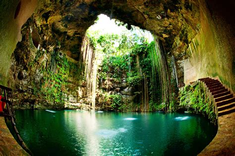 Swim In Cenote Ik Kil The Mayans Gate Hereafter