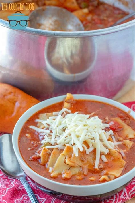 A very filling low calorie soup that gets more spicy the longer it sits. Easy lasagna soup | Recipe | Easy lasagna, Lasagna soup, Easy lasagna soup