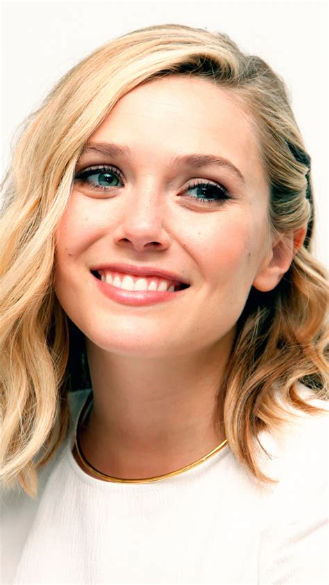 Download Beautiful Smile Looking Away Elizabeth Olsen 720x1280