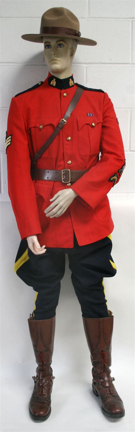 Rcmp Uniform Rcmp Officer Uniform High Resolution Stock Photography