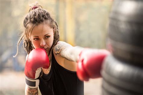 Amazing Health Benefits Of Kickboxing For Women