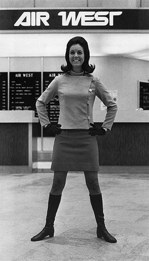 Vintage Stewardess Pictures Flight Attendant Photos From Hot
