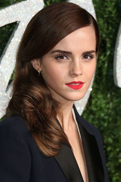 This sub wants to complete r/emmawatson with posts about her career, videos a sub dedicated to emma watson for pictures and conversation. Pin on Emma Charlotte Duerre Watson