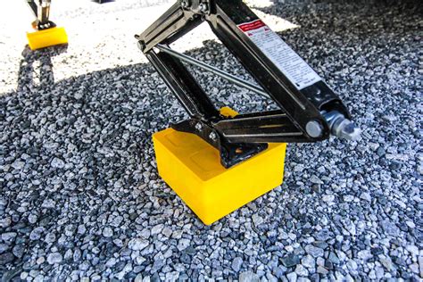 Jul 13, 2021 · place leveling blocks near the tires. Amazon.com: Camco Durable Leveling Block Caps - Securely Fits on Top of Your Leveling Blocks to ...