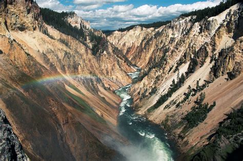 First Timer's Guide to Yellowstone - Good Sam Camping Blog