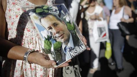 Un Informe Policial Sugiere Que El Fiscal Nisman Fue Asesinado