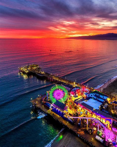 The Beautiful Santa Monica Pier At Sunset Rsantamonica