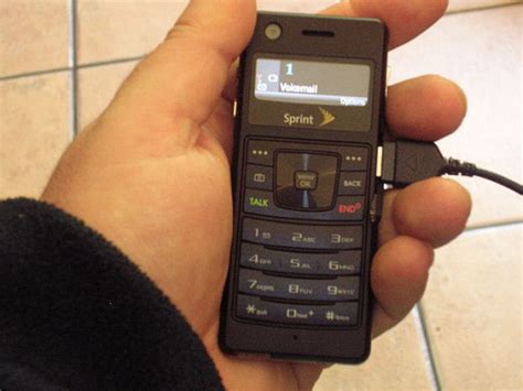 10 Ways A Dumb Phone Is Better Than A Smartphone Part 4