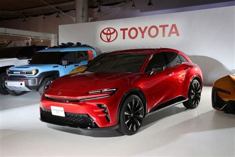 Toyota Announces Ev Strategy Readies 70 Billion For The Cause The