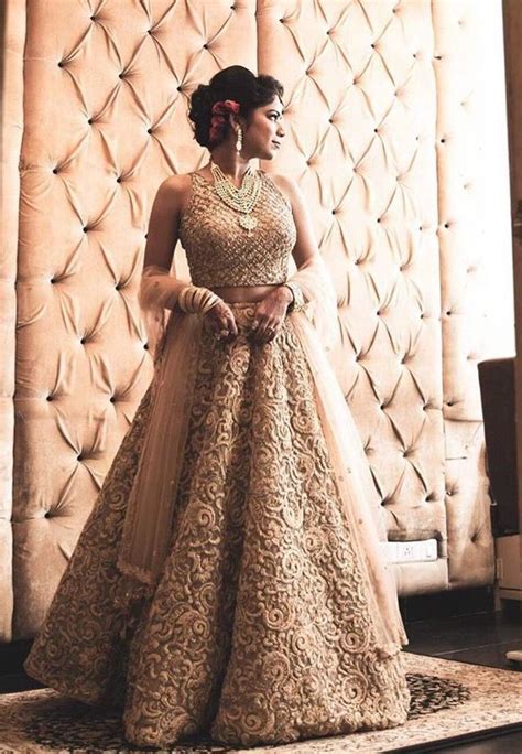 Pinterest Pawank90 Indian Bridal Dress Indian Wedding Reception Outfits Indian Dresses