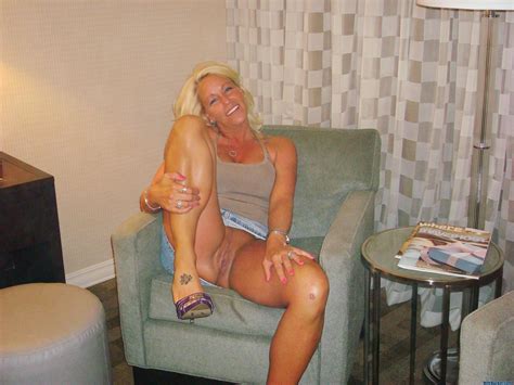 Gallery Your Daily Wifebucket Pictures July Th Wifebucket Offical Milf Blog