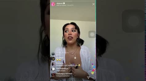 Doja Cat Exposing Tities On Instagram Live After Scoring Number 1 At Bilboard Youtube
