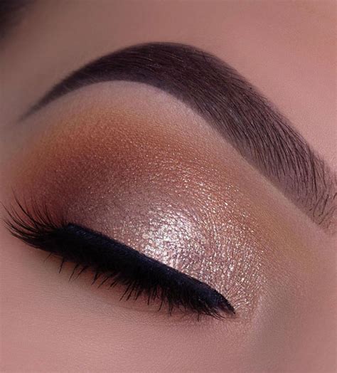 Gorgeous Eyeshadow Makeup Ideas For A Fresh New Look