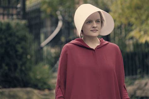 Elisabeth Moss On The Handmaids Tale And What Happens When Sex Becomes