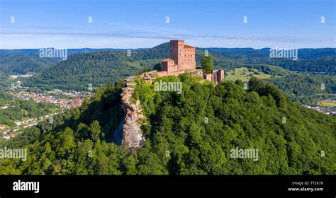 Imperial Castle Of Trifels Hi Res Stock Photography And Images Alamy