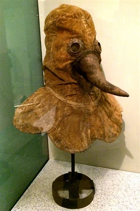 plague doctor s mask from the 16th century r medievaldoctor