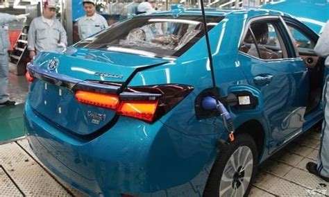 Toyota Corolla Plug In Hybrid 2019 ใหม่ เตรียมเปิดตัวที่จีน มีคนี้