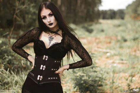 Pin De Harley Davidson Em Black Metal Girls