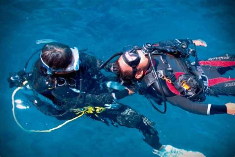 Padi Rescue Diver Scubanana Dive Center