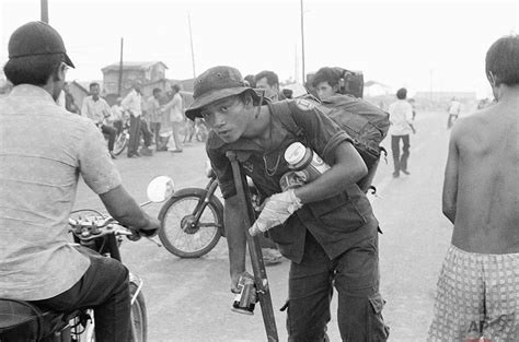 The Fall Of Saigon April 30 1975 The End Of The Vietnam War — Ap Photos
