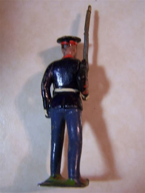 Britains Ltd Metal Toy Soldiers With Swing Arm Collectors Weekly
