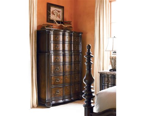 Room to revie your bedroom to a warehouse offers and 96millimeter hole spacing makes it. Lucca Drawer Chest | Bedroom Furniture | Thomasville Furniture