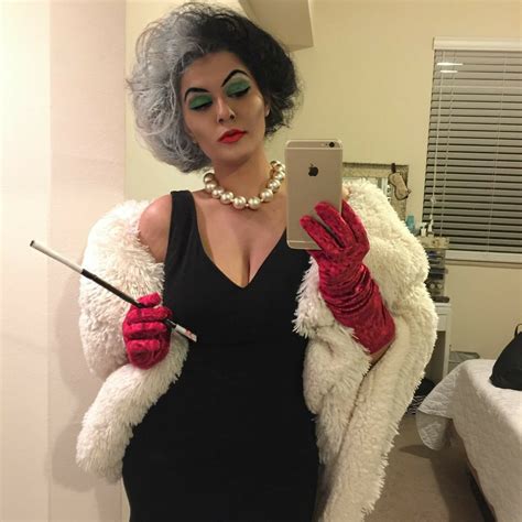 Pin by Sierra Vance on Halloween Costumes | Cruella deville costume